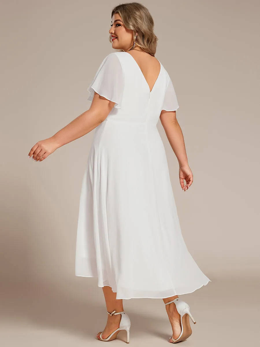 Robe d'invité de mariage en mousseline de soie grande taille avec col en V et manches à volants